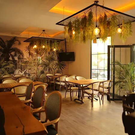 Hotel apartamentowy Saray 3*
