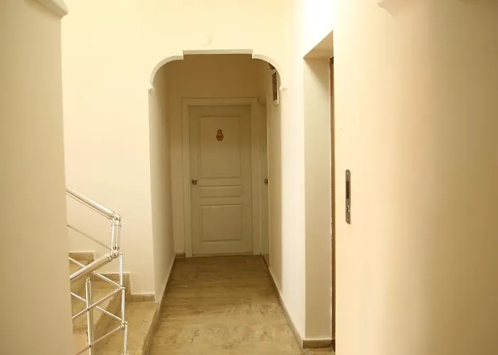 Saray Apart-hotel 3*