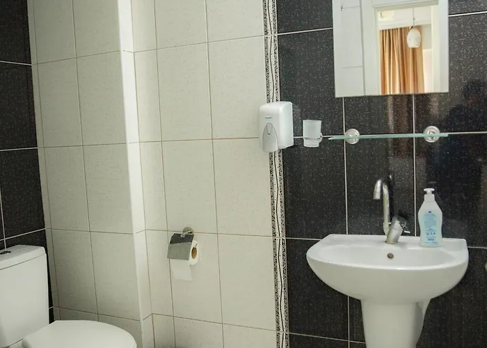 Saray Apartahotel 3*