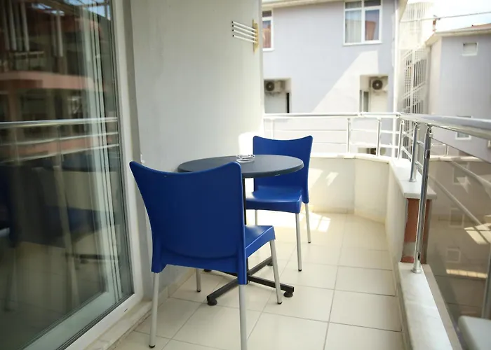 Saray Apartahotel 3*